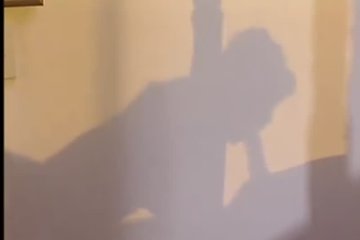 Она же сама до ёбаря домогается