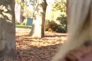 Осенний парк был осквернён еблей с той белобрысой телкую